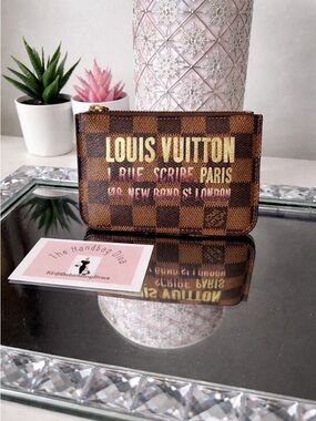 🌸Louis Vuitton DE Scribe Affiche Key Pouch🌸